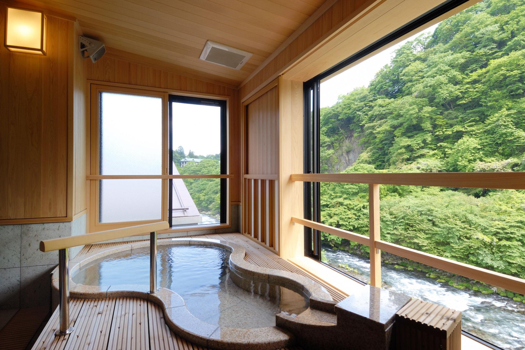 Koduchi No Yado Tsurukamedaikichi Hotel Нико Екстериор снимка