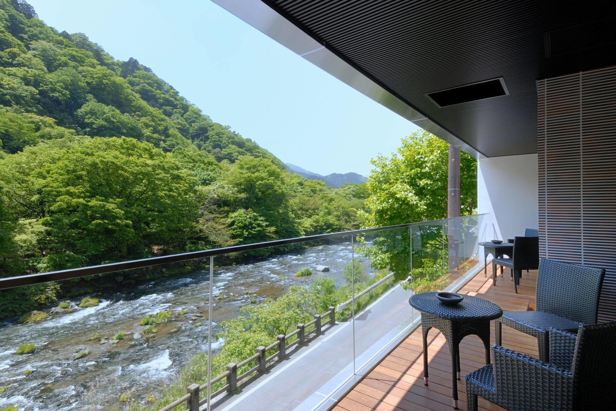 Koduchi No Yado Tsurukamedaikichi Hotel Нико Екстериор снимка