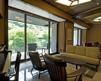 Koduchi No Yado Tsurukamedaikichi Hotel Нико Екстериор снимка